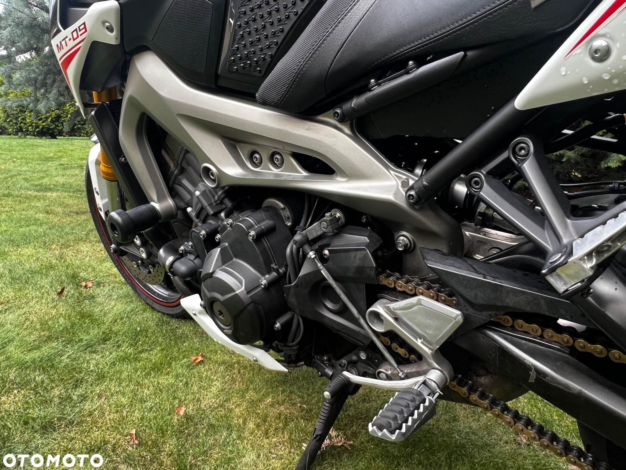 Yamaha MT - 8