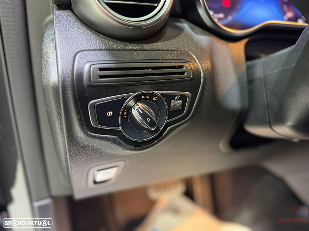 Mercedes-Benz GLC 300 - 20