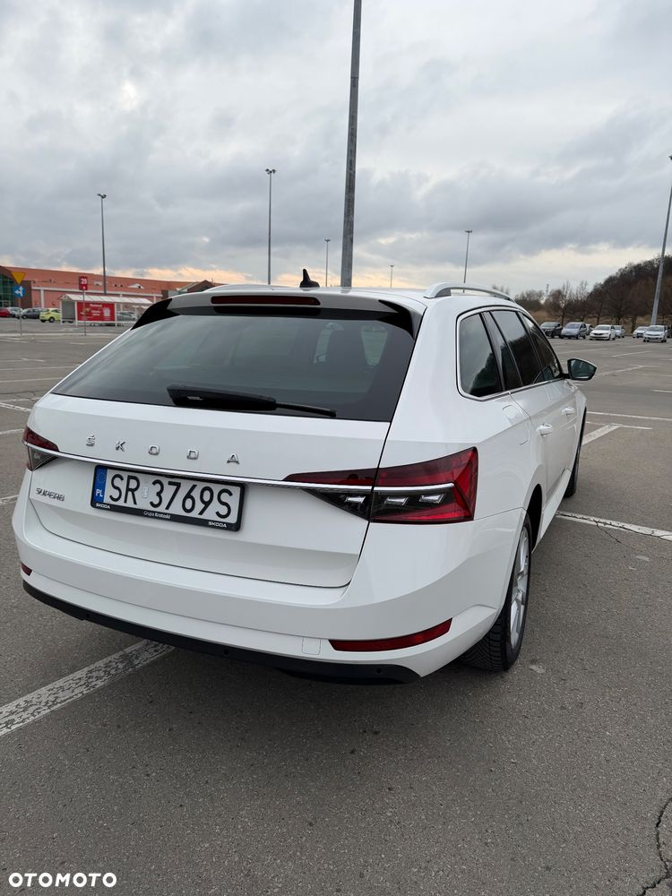 Skoda Superb 2.0 TDI Style DSG - 18