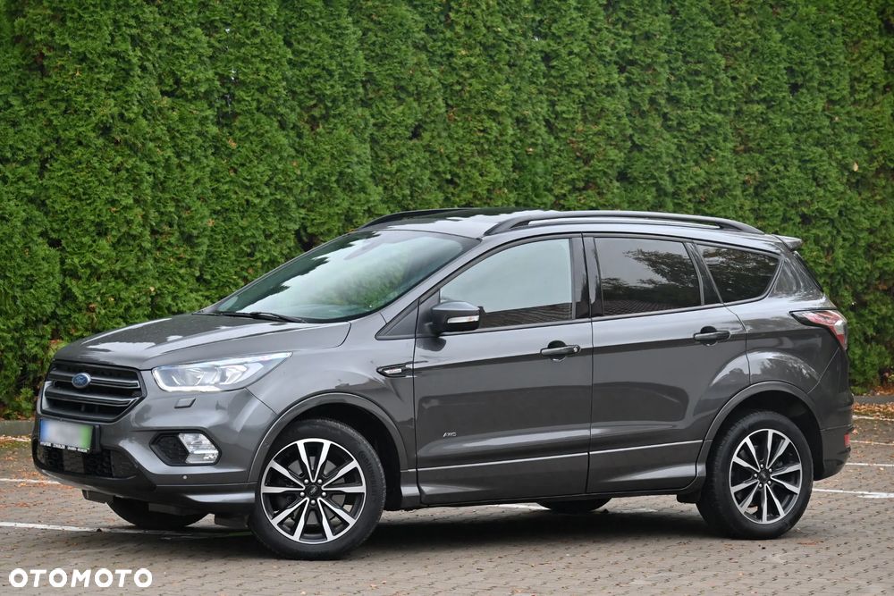 Ford Kuga 1.5 EcoBoost 4x4 ST-Line - 4