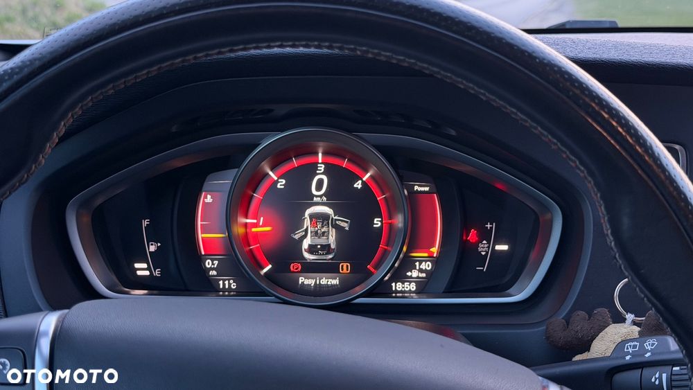 Volvo V40 D4 RDesign - 15