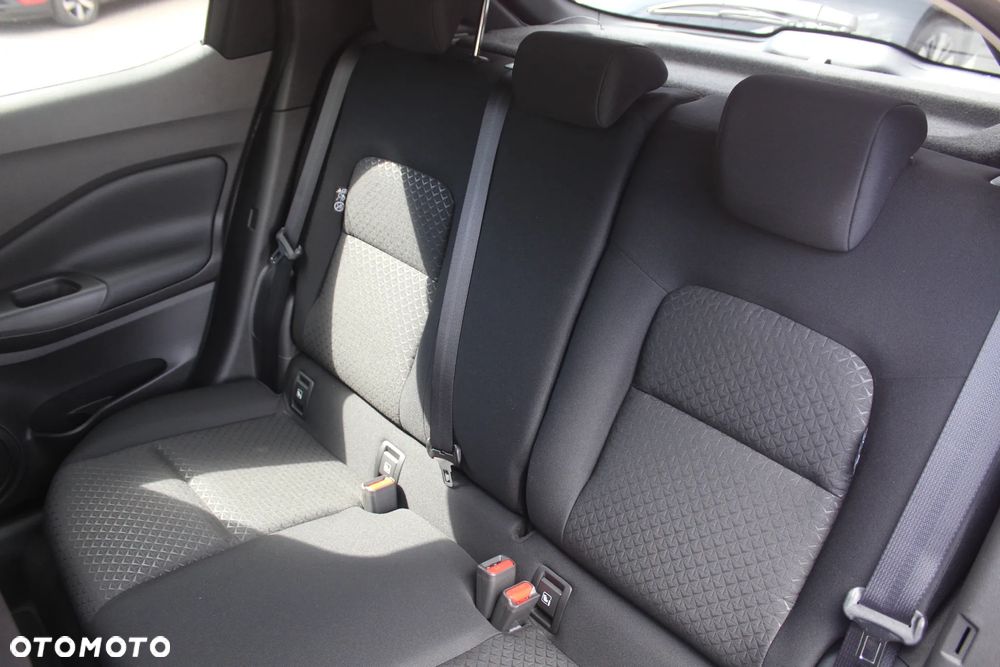 Nissan Juke 1.0 DIG-T Acenta DCT - 9