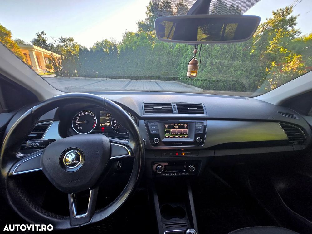 SKODA Fabia 2018 — imagine 5