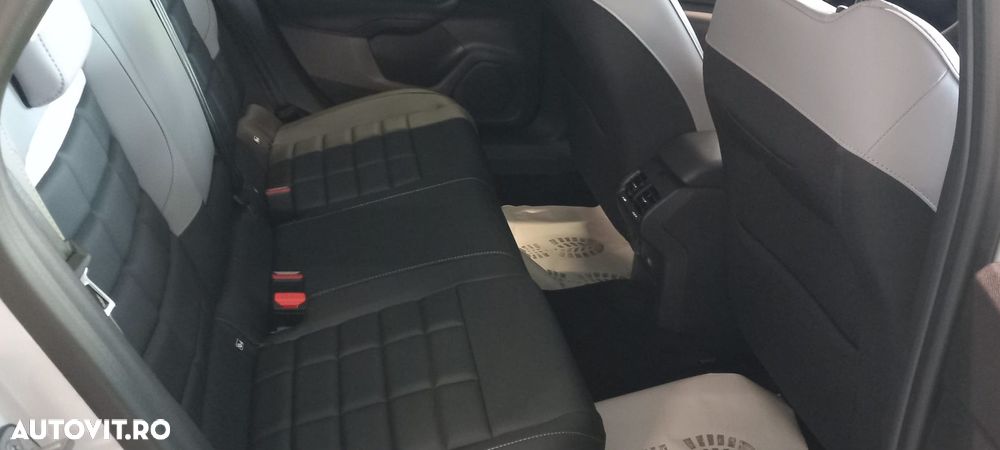 Citroën C4 Hybrid 145 ë-DSC6 MAX - 8