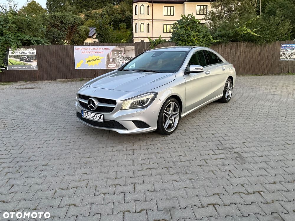 Mercedes-Benz CLA 180 7G-DCT - 1
