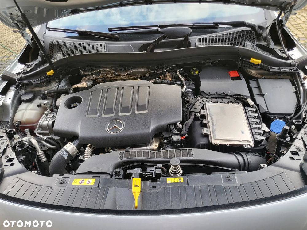 Mercedes-Benz GLA 220 d 4Matic 8G-DCT AMG Line - 4