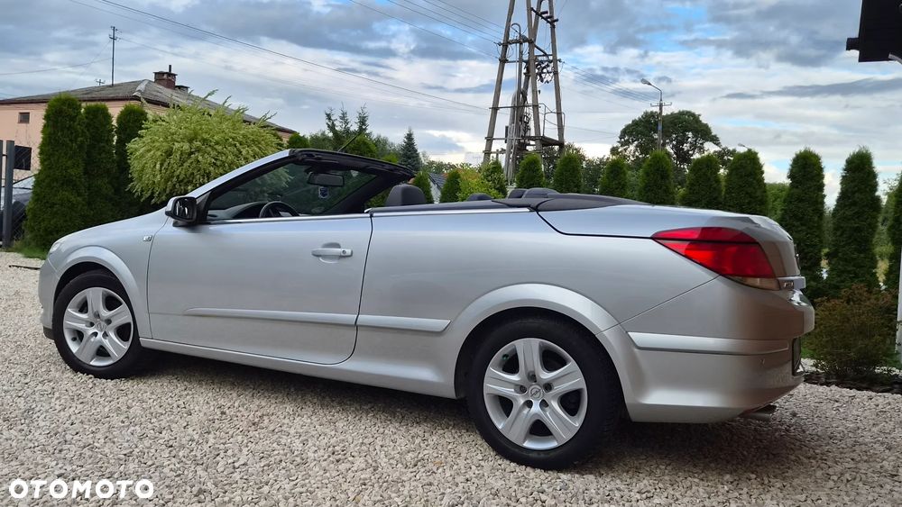 Opel Astra 1.8 Edition - 9