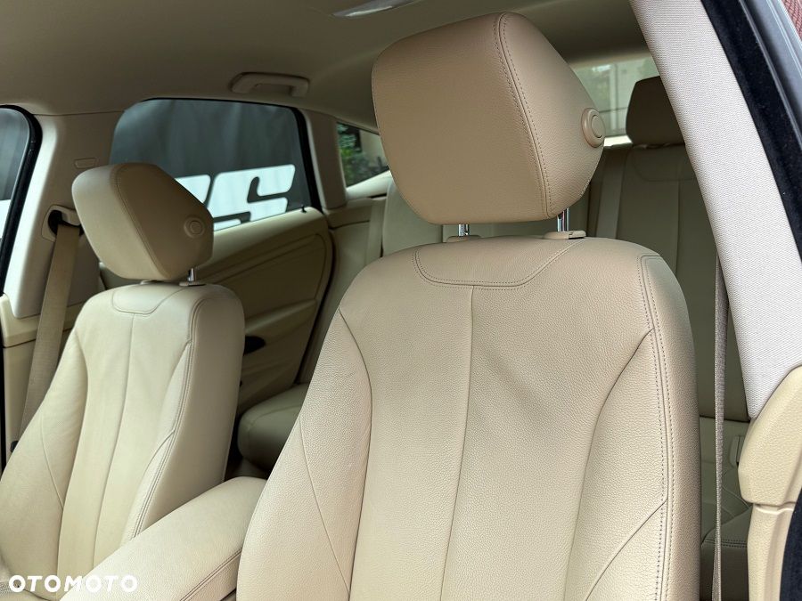 BMW 3GT 320i xDrive Sport-Aut Sport Line - 15