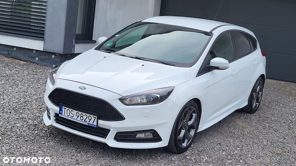 Ford Focus 2.0 TDCi ST - 19