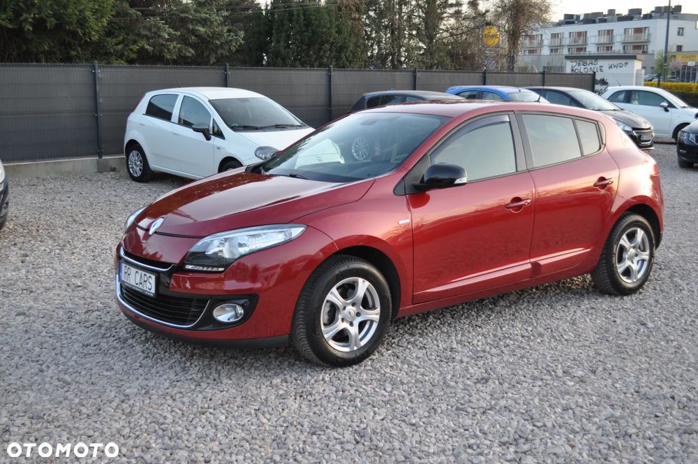 Renault Megane ENERGY TCe 115 Start & Stop Bose Edition - 14