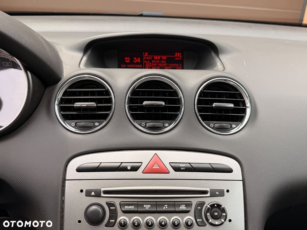 Peugeot 308 1.6 HDi Premium - 22