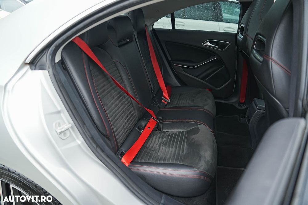 Mercedes-Benz CLA - 8