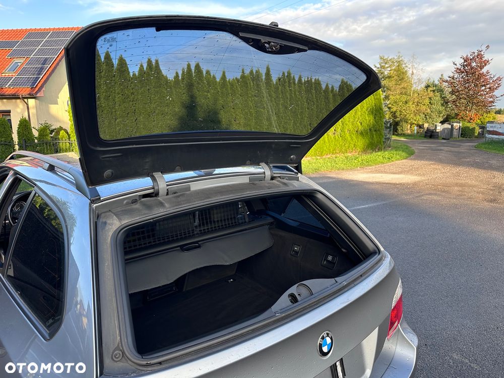 BMW Seria 5 530d Touring - 34
