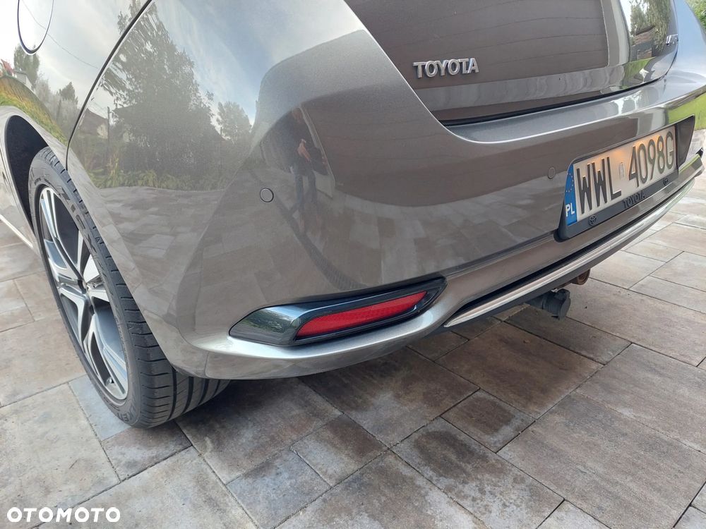 Toyota Auris 1.2 T Selection MS - 14
