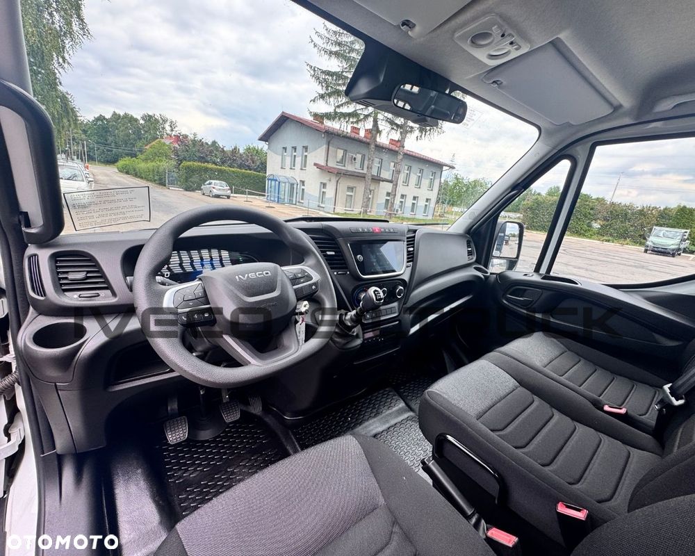 Iveco DAILY 50C18H wywrotka DMC 5200kg - 10