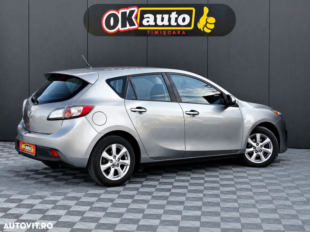 Mazda 3 - 5