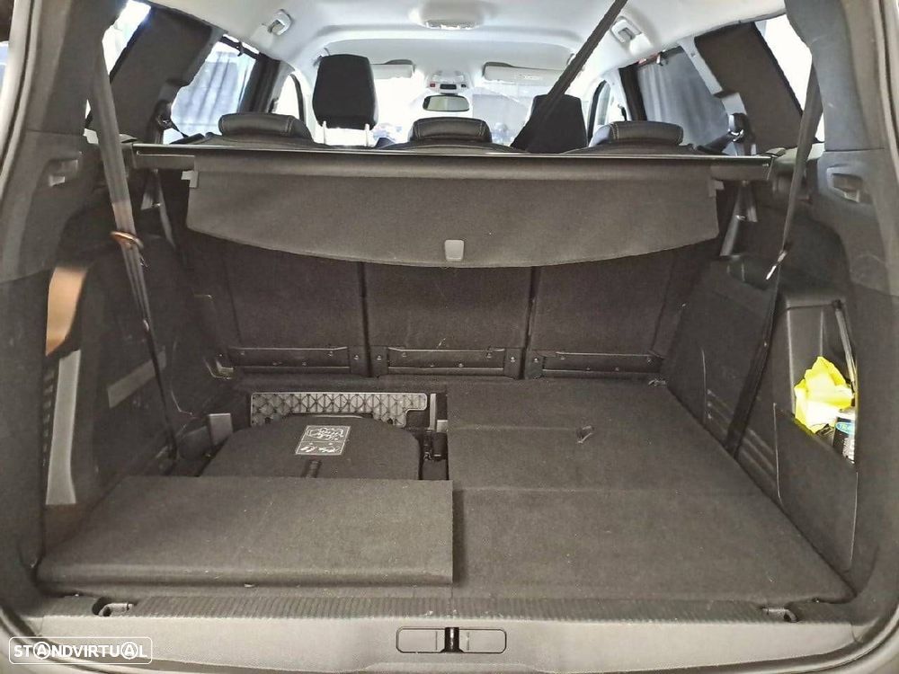Peugeot 5008 1.5 BlueHDi Allure Pack EAT8 - 6