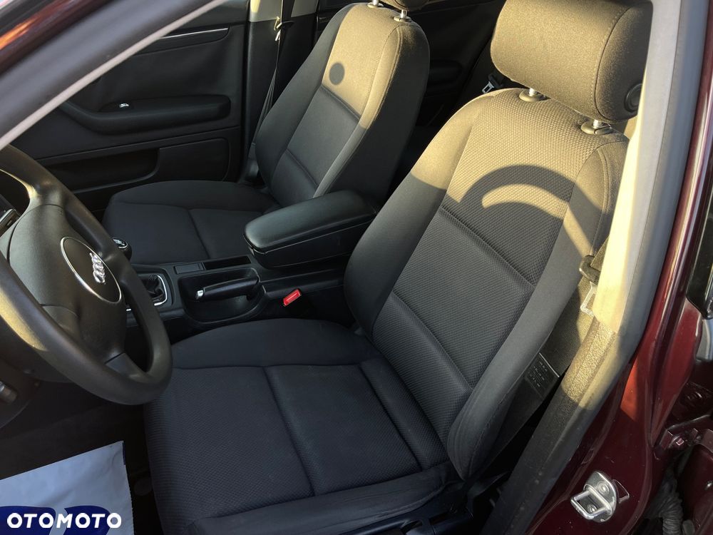 Audi A4 Limousine 1.8T - 18