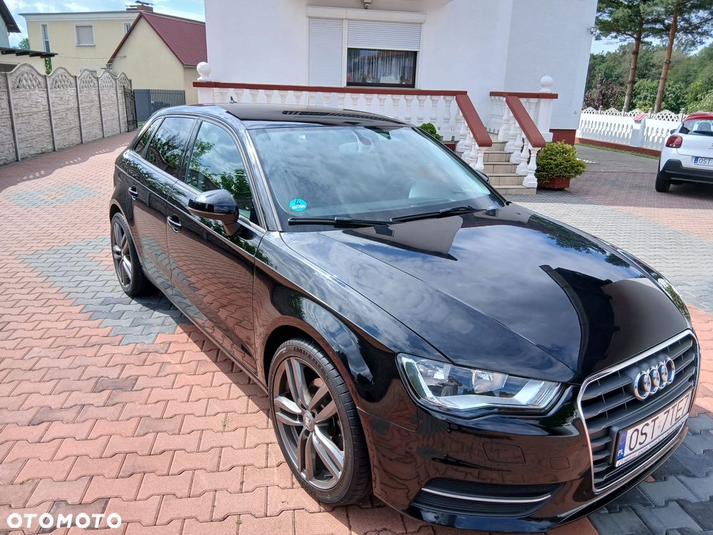 Audi A3 Sportback 1.6 TDI ultra Attraction - 3