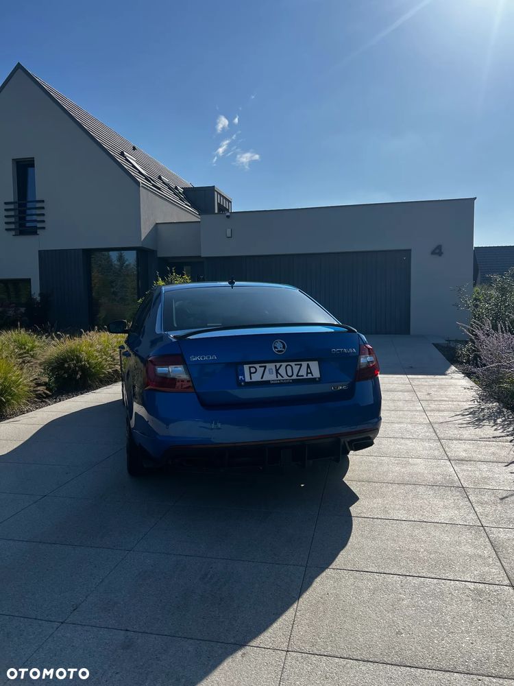 Skoda Octavia 2.0 TSI RS Challenge 245 DSG - 6