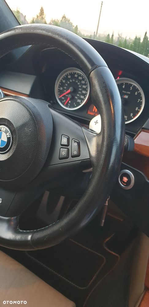 BMW M5 Standard - 24