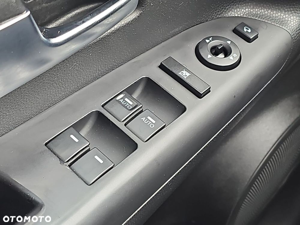 Kia Venga 1.6 Business Line - 27