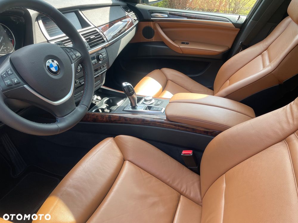 BMW X5 xDrive35d - 15