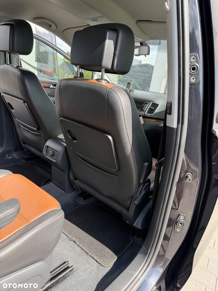 Volkswagen Sharan 2.0 TDI Exclusive Edition - 26