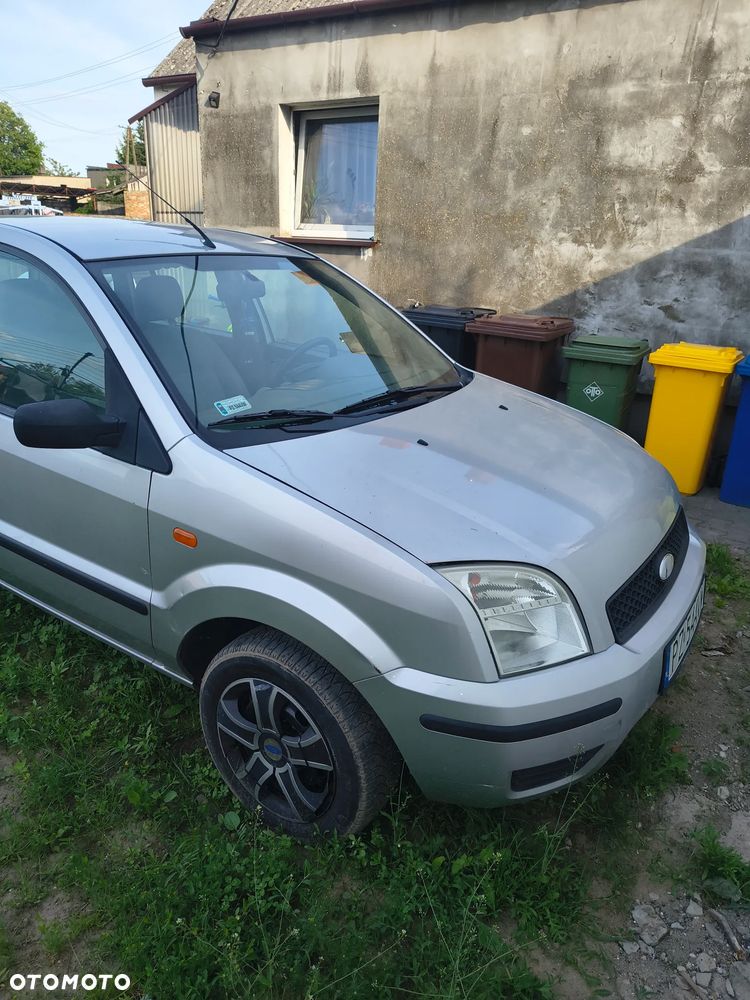 Ford Fusion 1.6 Elegance - 12