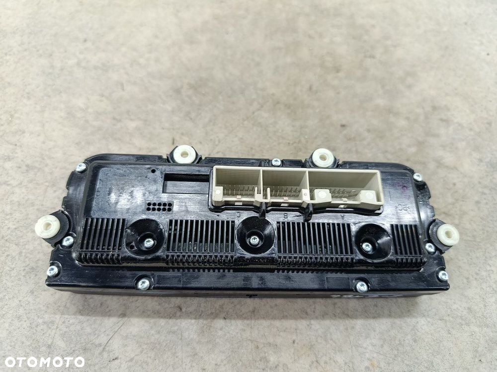 PANEL NAWIEWU SKODA OCTAVIA II 742410-60 - 8
