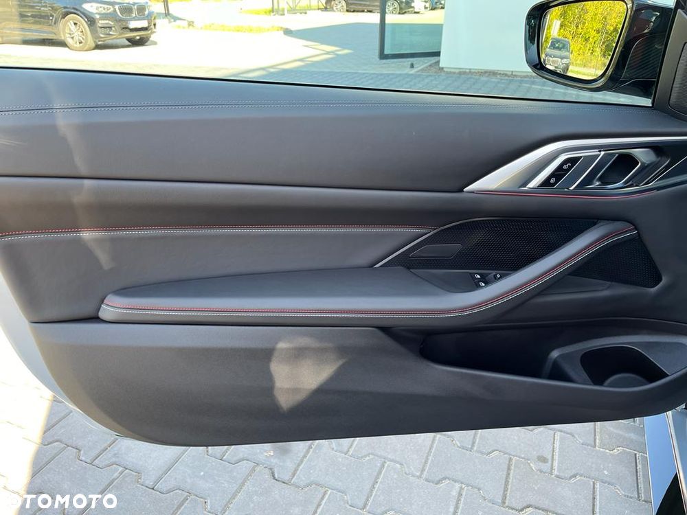 BMW M4 CSL sport - 27