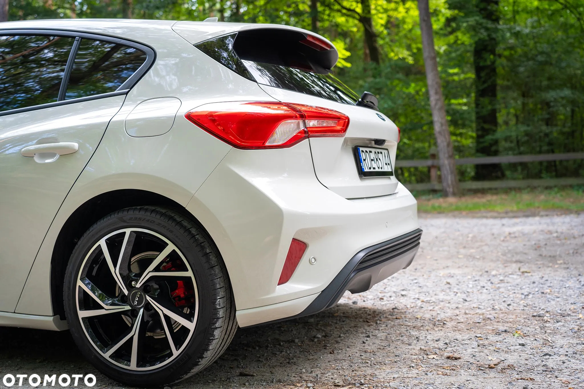 Ford Focus 1.0 EcoBoost ST-Line - 14