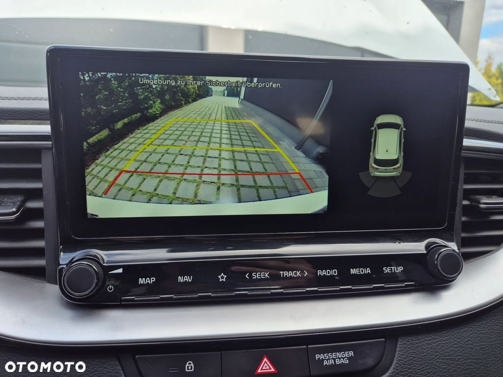 Kia Ceed - 14