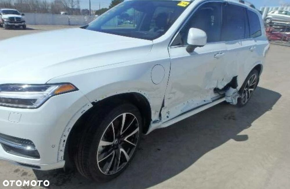 Volvo XC 90 - 38