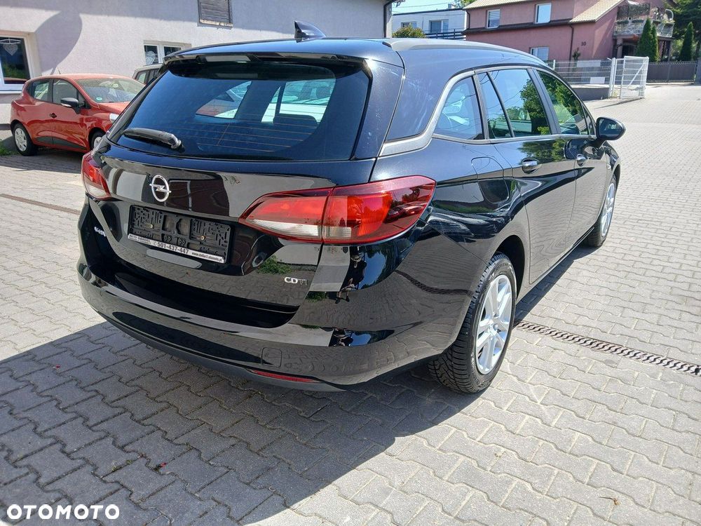 Opel Astra 1.6 CDTI Active - 4