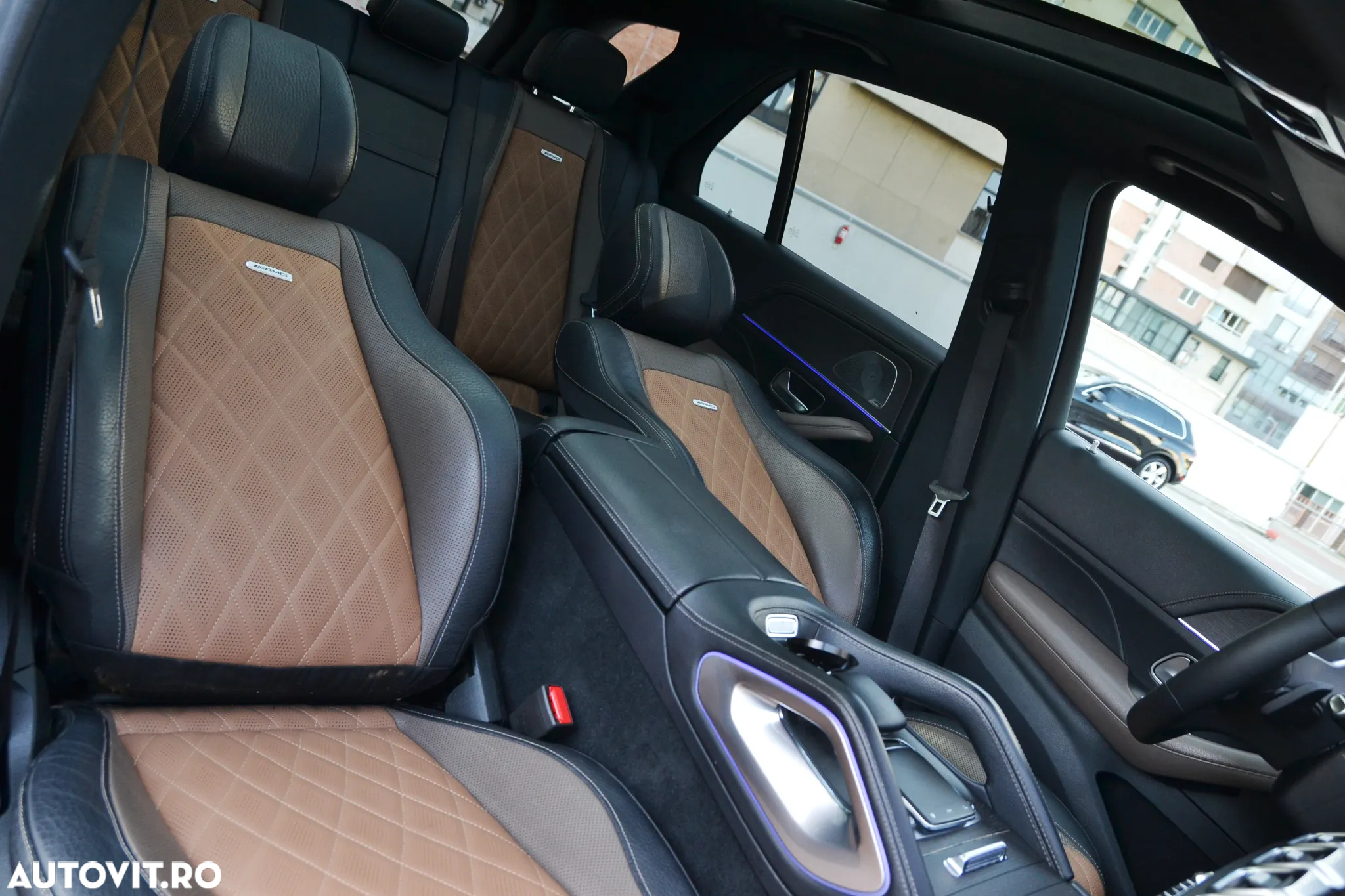 Mercedes-Benz GLE 350 d 4Matic 9G-TRONIC AMG Line - 14