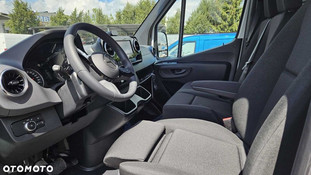 Mercedes-Benz Sprinter Sprinter - 8