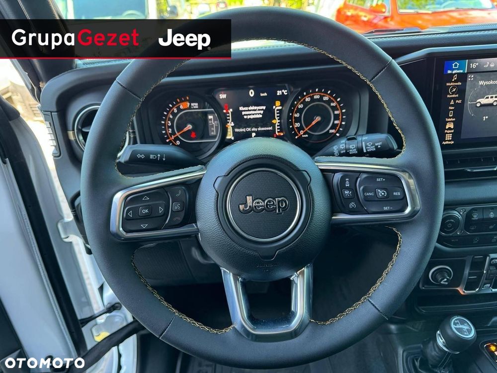 Jeep Wrangler - 7