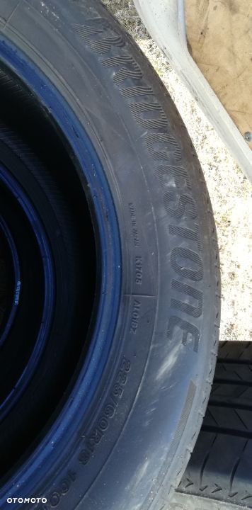 225/60/18 bridgestone alenza 001 - 3