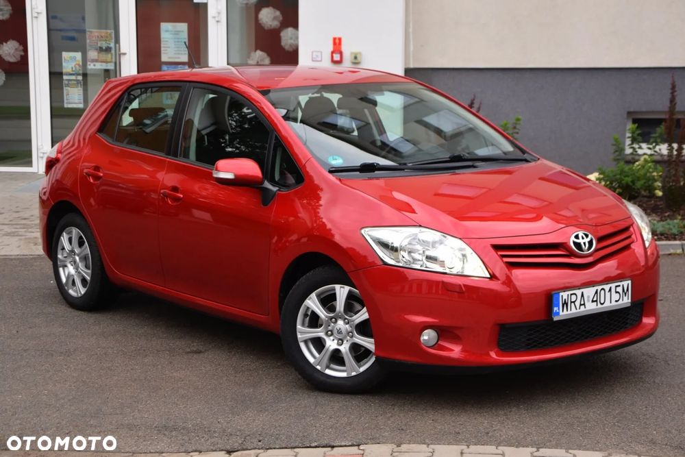 Toyota Auris 1.6 Premium MS - 5