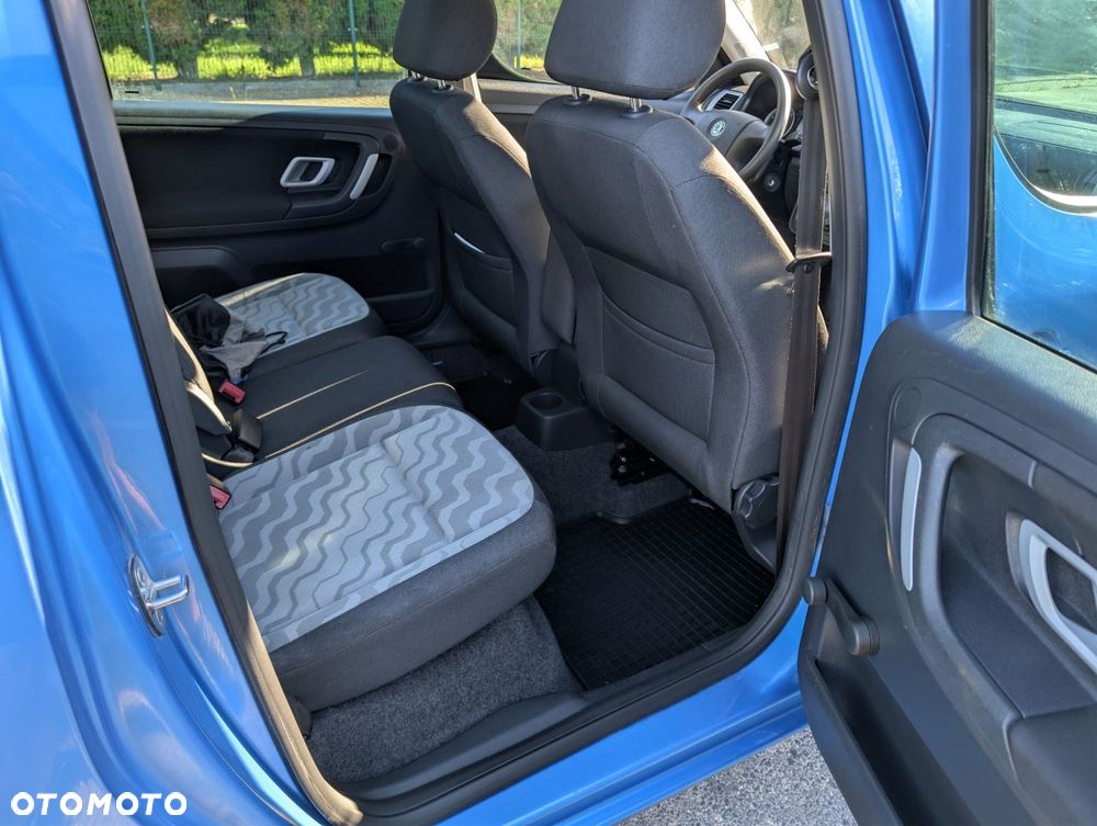 Skoda Roomster 1.4 16V Scout PLUS EDITION - 14