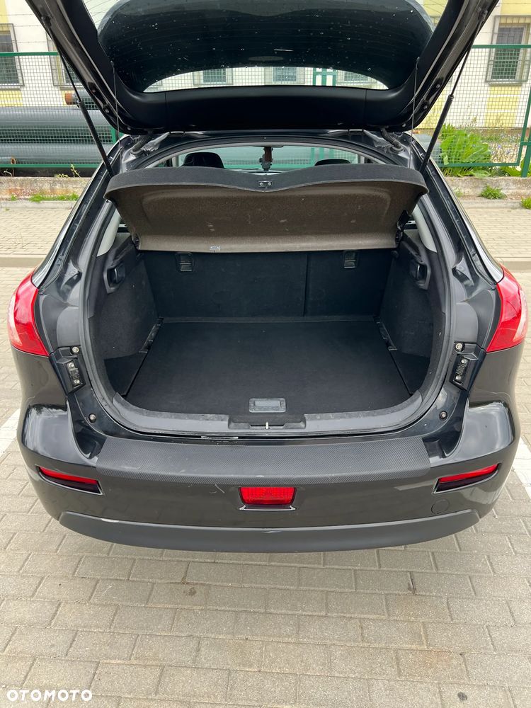 Mitsubishi Lancer 1.6 Intense - 14