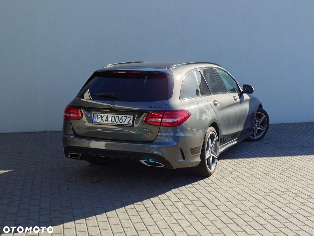 Mercedes-Benz C200 2018 photo 3