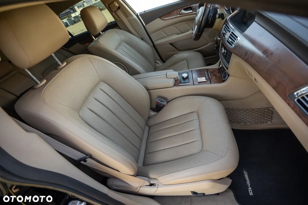 Mercedes-Benz CLS 350 CDI 4Matic DPF B.EFF 7G-TR - 19