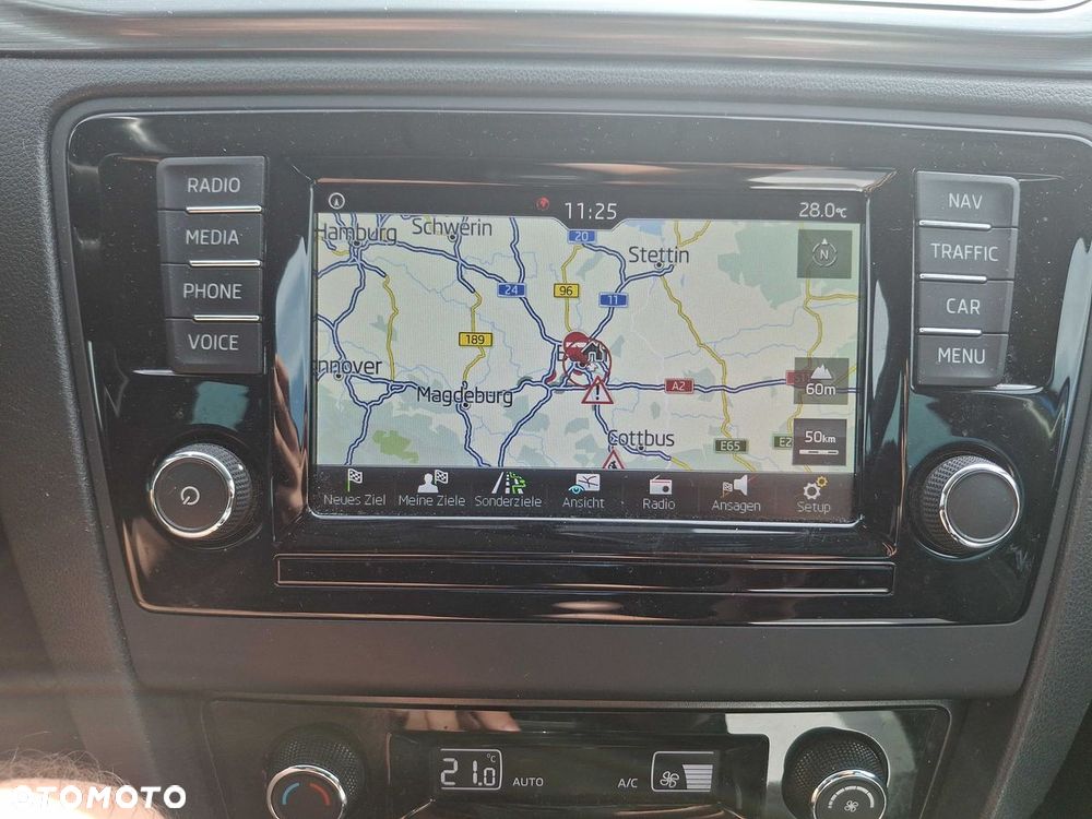 Skoda RAPID Spb 1.0 TSI Clever - 12