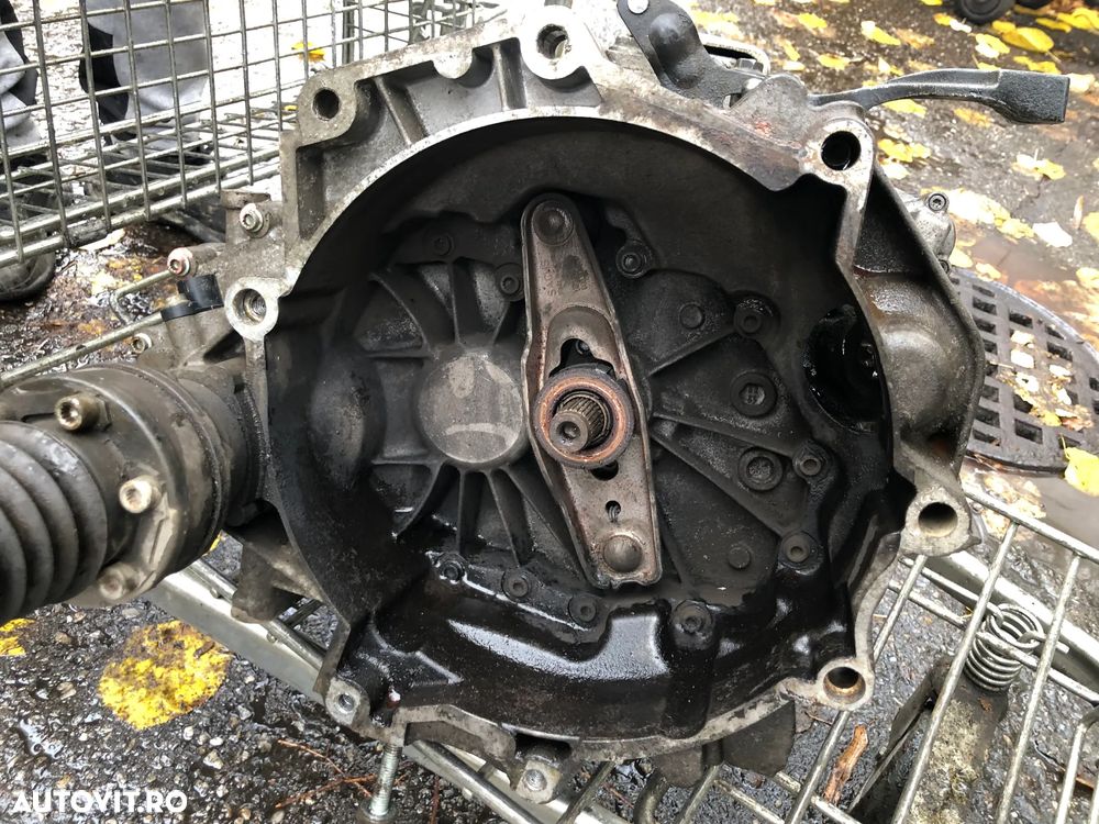 Cutie de viteze VW Volkswagen Golf 5 1,4 1,6 FSI 5+1R cod FXQ - 8