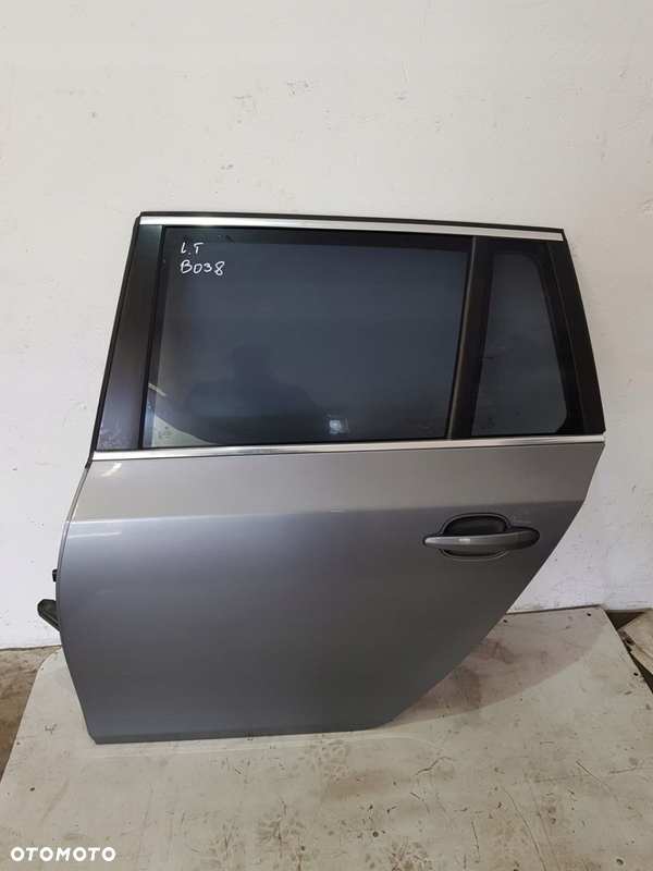 DRZWI LEWE LEWY TYŁ BMW E61 LCI EUR SPACEGRAU METALLIC A52/7