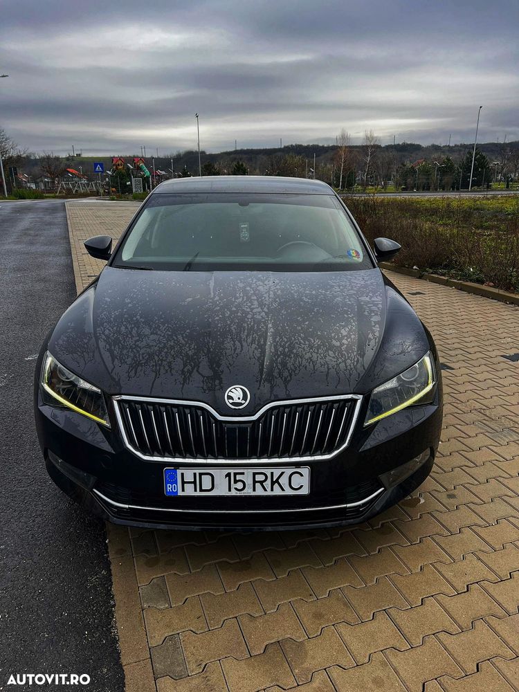 Skoda Superb 1.6 TDI DSG Style - 6