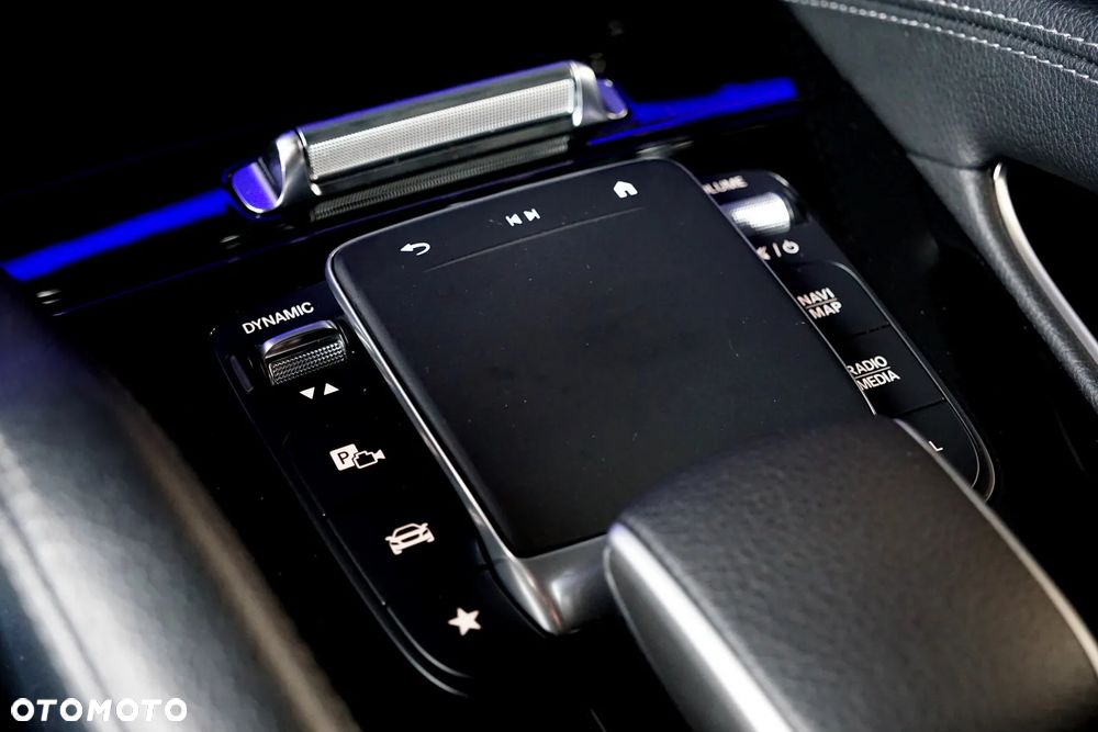 Mercedes-Benz GLE 300 d 4Matic 9G-TRONIC Advanced - 39