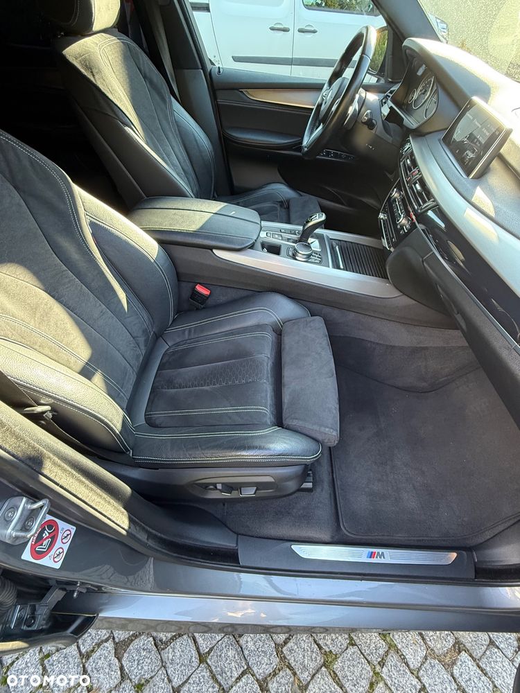 BMW X5 xDrive25d - 28